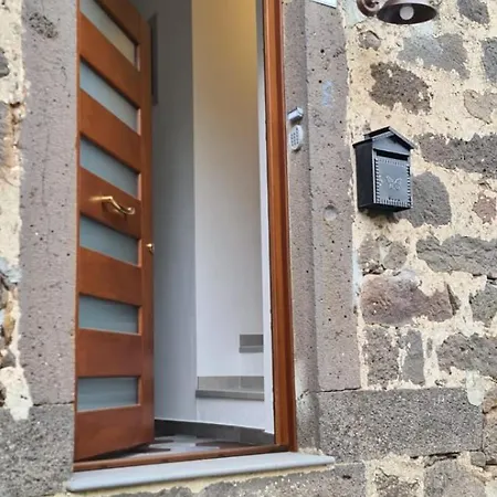 לינה וארוחת בוקר La Casa Di Nonno 3*