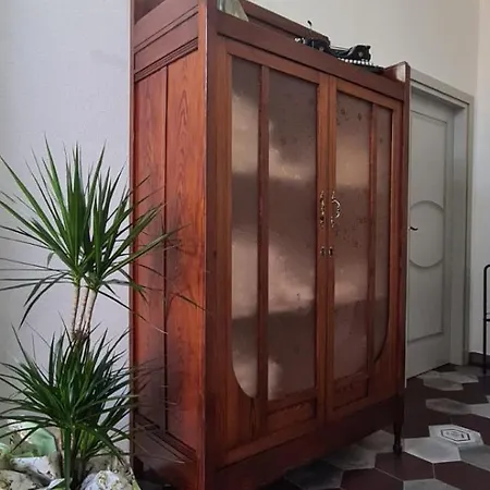 לינה וארוחת בוקר La Casa Di Nonno