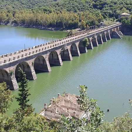 La Casa Di Nonno Alojamento de Acomodação e Pequeno-almoço 3*